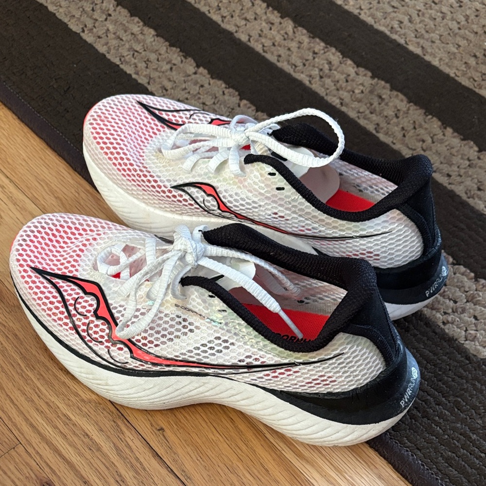 Saucony White and Black Athletic Sneakers